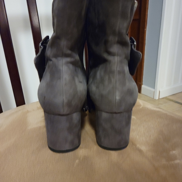 Earthies ladies size 12 suede boots - Picture 4 of 8